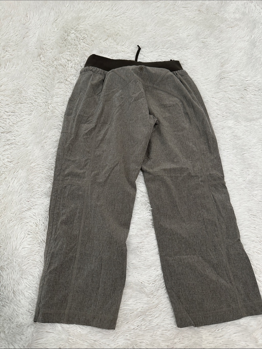 ๐ฆ Athleta Capri - Picture 2 of 4